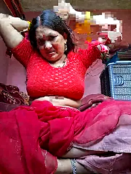 Snapshot of Your-shreya143 chatting on July 28, 10:43 am Your-shreya143 online show from July 28, 10:43 am