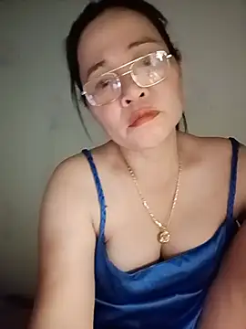 Snapshot of Sexfullx chatting on May 23, 2:21 pm Sexfullx online show from May 23, 2:21 pm
