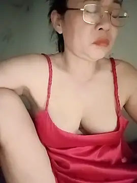 Snapshot of Sexfullx chatting on June 12, 6:12 am Sexfullx online show from June 12, 6:12 am