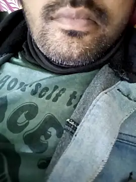 Snapshot of samsexjuice chatting on December 17, 6:47 pm samsexjuice online show from December 17, 6:47 pm