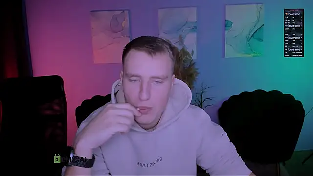 Snapshot of derek_hawk_ chatting on December 14, 11:59 am derek hawk online show from December 14, 11:59 am