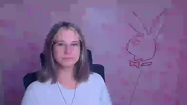 Melodie Aster online show from January 16, 12:20 pm