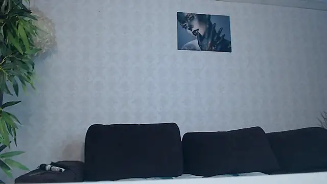 SilviaVanda online show from December 22, 7:27 am