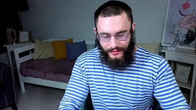 Ant Power online show from April 28, 7:41 pm