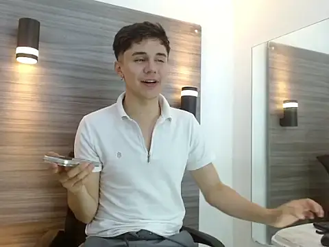 JuanGomm online show from March 13, 3:02 am