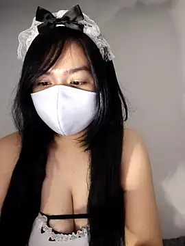 Miky Lyn online show from January 8, 5:59 pm