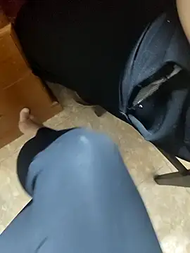 Miky Lyn online show from March 11, 2:56 pm