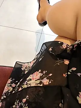 Miky Lyn online show from March 14, 4:18 am