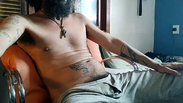 Snapshot of ooproprio chatting on June 3, 4:56 pm ooproprio online show from June 3, 4:56 pm