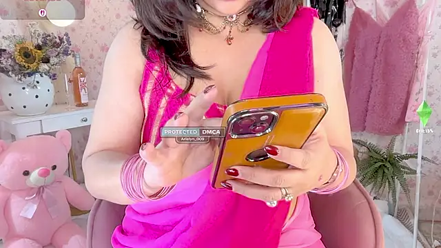 Snapshot of Arielyn_009 chatting on March 8, 8:51 am Arielyn 009 online show from March 8, 8:51 am