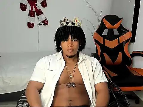 Snapshot of alex_balck chatting on December 3, 11:41 am alex balck online show from December 3, 11:41 am