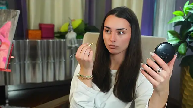 Snapshot of PatWork chatting on December 3, 11:52 am PatWork online show from December 3, 11:52 am