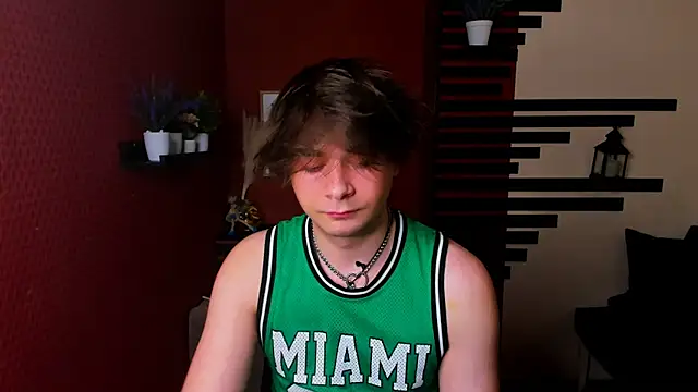 Snapshot of ErosPulseee chatting on December 14, 12:43 pm ErosPulseee online show from December 14, 12:43 pm