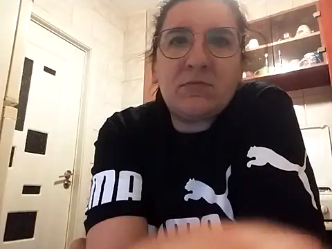 Dana92va online show from February 14, 5:32 pm