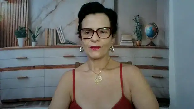 Luna-Hot0802 online show from February 23, 12:13 pm