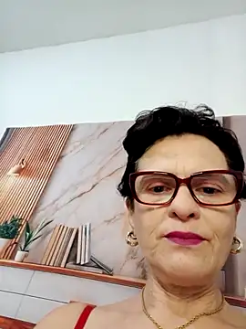 Luna-Hot0802 online show from February 26, 1:10 pm