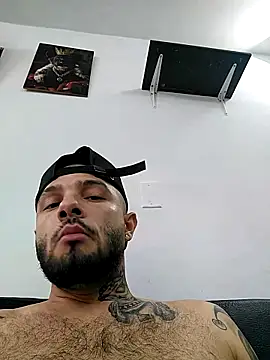 lucky smith1 online show from March 12, 11:00 pm