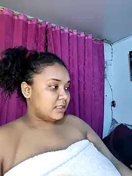 Snapshot of Sandoval_evelyn20 chatting on July 15, 2:17 am Sandoval evelyn20 online show from July 15, 2:17 am