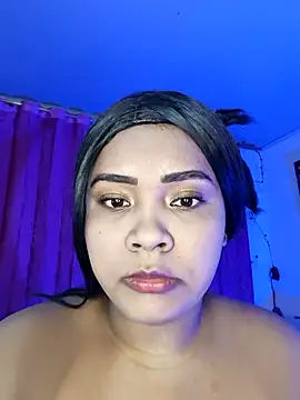 Snapshot of Sandoval_evelyn20 chatting on July 17, 12:06 am Sandoval evelyn20 online show from July 17, 12:06 am