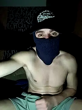 Snapshot of Raf25ik chatting on December 17, 9:54 pm Raf25ik online show from December 17, 9:54 pm