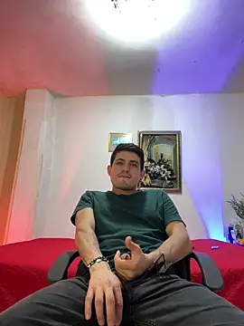 williamsmiiths16 online show from December 23, 6:11 am