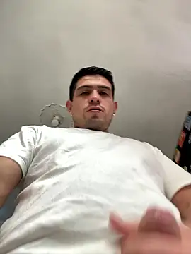 williamsmiiths16 online show from January 7, 5:15 pm