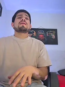 williamsmiiths16 online show from July 17, 11:42 pm