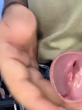 williamsmiiths16 online show from July 24, 12:08 am