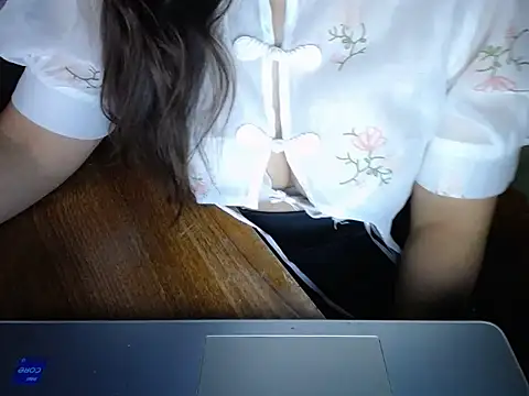 maian love online show from December 17, 7:31 pm