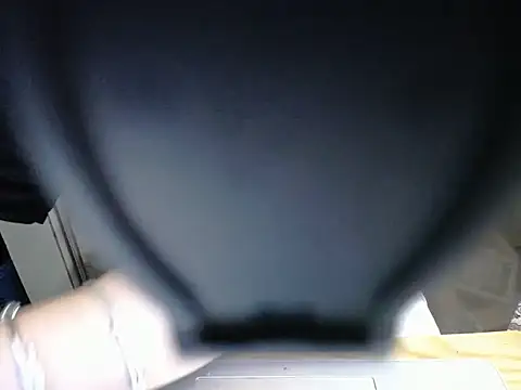 Snapshot of maian_love chatting on May 3, 7:42 pm maian love online show from May 3, 7:42 pm