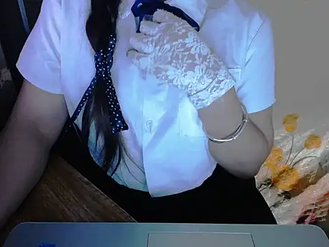 maian love online show from July 15, 6:57 pm