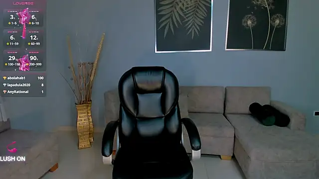 ChloeManson online show from December 30, 11:49 pm