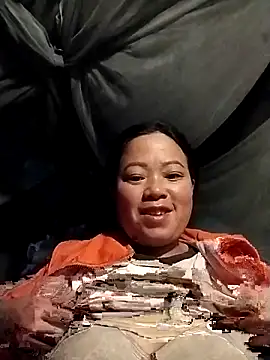 Snapshot of AlilaK2 chatting on December 3, 9:24 pm AlilaK2 online show from December 3, 9:24 pm