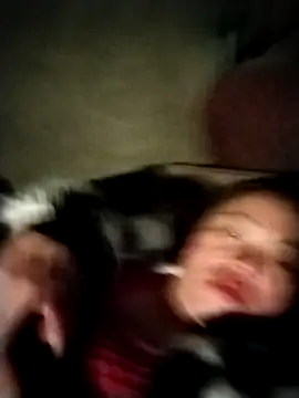 Snapshot of AlilaK2 chatting on December 15, 10:47 pm AlilaK2 online show from December 15, 10:47 pm