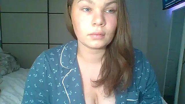Snapshot of GEMMARMALADE chatting on May 16, 6:43 am GEMMARMALADE online show from May 16, 6:43 am