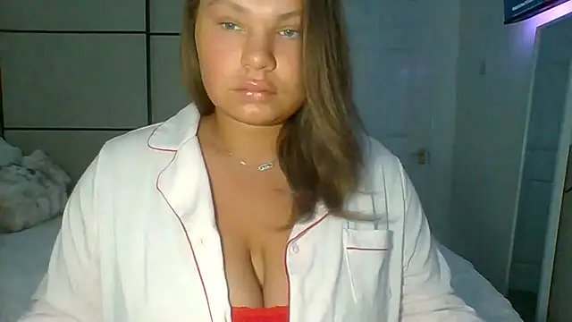 Snapshot of GEMMARMALADE chatting on June 10, 6:23 am GEMMARMALADE online show from June 10, 6:23 am
