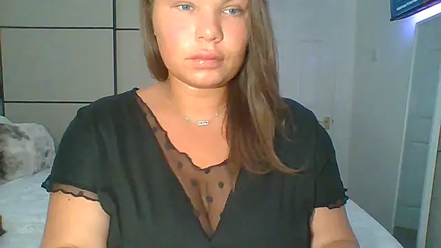 Snapshot of GEMMARMALADE chatting on June 11, 6:44 am GEMMARMALADE online show from June 11, 6:44 am
