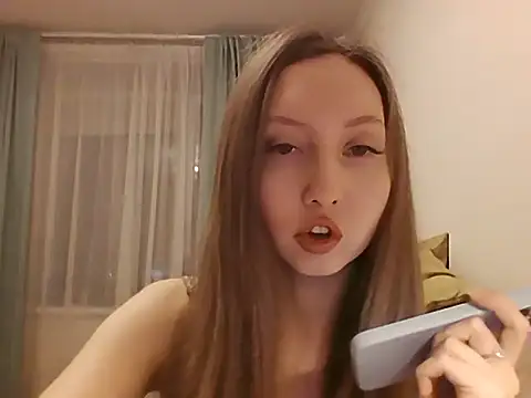 Snapshot of A-leya chatting on December 3, 7:56 pm A-leya online show from December 3, 7:56 pm