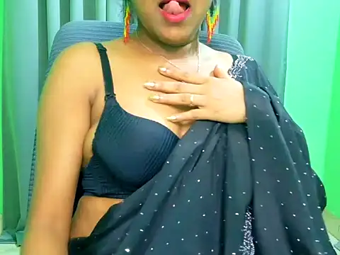 Snapshot of Spit_queenC_for_you chatting on June 29, 1:00 pm Spit queenC for you online show from June 29, 1:00 pm