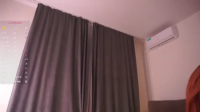 Snapshot of JackquelineMayson chatting on June 26, 6:45 pm JackquelineMayson online show from June 26, 6:45 pm