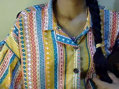 Snapshot of Shab_M chatting on April 8, 7:30 am Shab M online show from April 8, 7:30 am