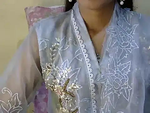 Snapshot of Shab_M chatting on April 27, 6:00 am Shab M online show from April 27, 6:00 am