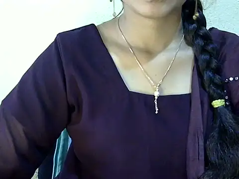 Snapshot of Shab_M chatting on June 15, 6:15 am Shab M online show from June 15, 6:15 am