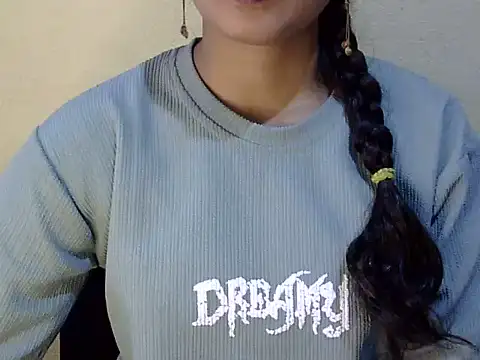Snapshot of Shab_M chatting on June 17, 11:01 am Shab M online show from June 17, 11:01 am