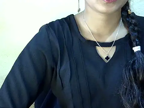 Snapshot of Shab_M chatting on June 20, 7:00 am Shab M online show from June 20, 7:00 am