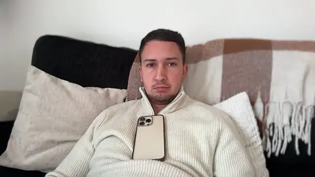 Snapshot of dirtyanal23 chatting on December 5, 2:03 pm dirtyanal23 online show from December 5, 2:03 pm