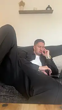 dirtyanal23 online show from December 17, 9:59 am