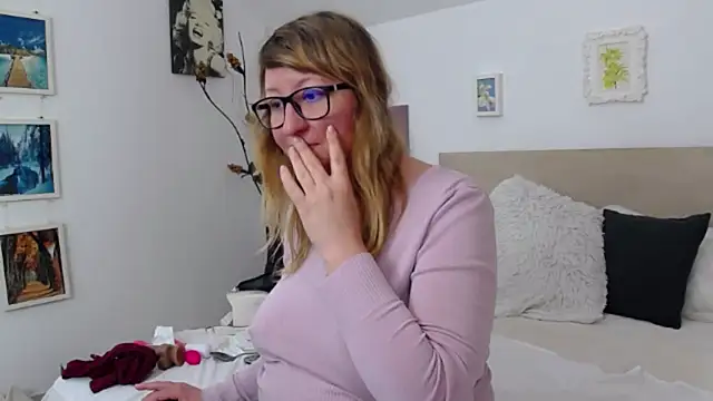 OlgaPavlova online show from February 3, 12:43 pm