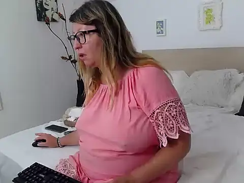 OlgaPavlova online show from July 28, 3:21 pm