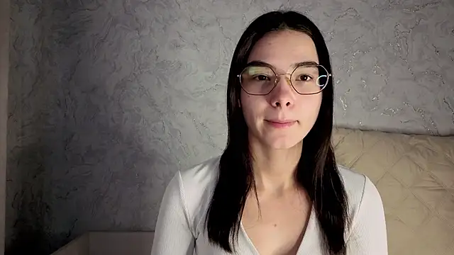 Laura Sunday online show from February 28, 7:31 am